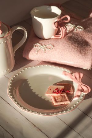 Desertni krožnik Ribbon Grace 22 cm Isabelle Rose